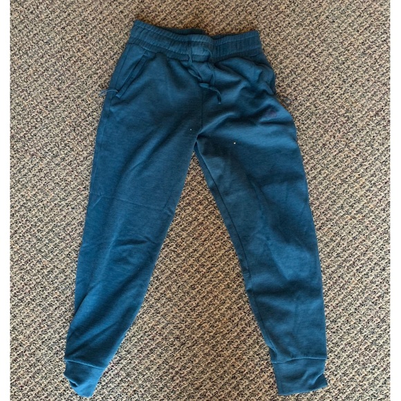 The North Face Joggers - Picture 1 of 3